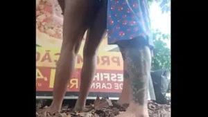 黑发业余“ Gostosaalicehot”在厨房深处搞砸