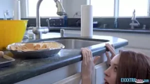 Teen sexy Madi Collins și Michael Swayze în acțiune hardcore