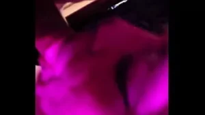 BBW Milf Kandi Laigne ama una mamada de garganta profunda y golpes de doggystyle